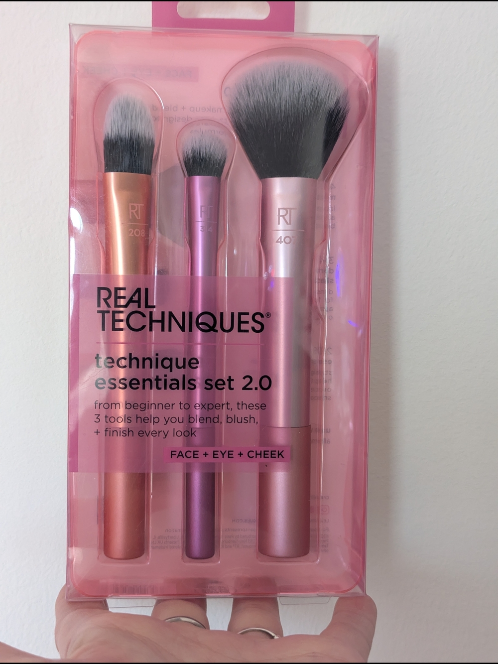 Real Techniques Pink Gradient Brush Set – Face, Eye & Cheek Trio